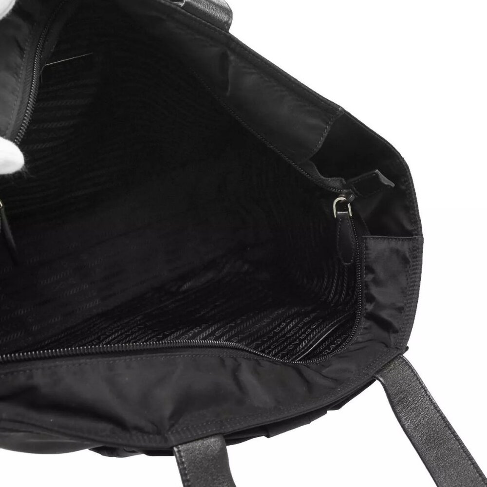 Prada Black Nylon Tote Handbag 1BG068/25 115572 - Picture 4 of 15